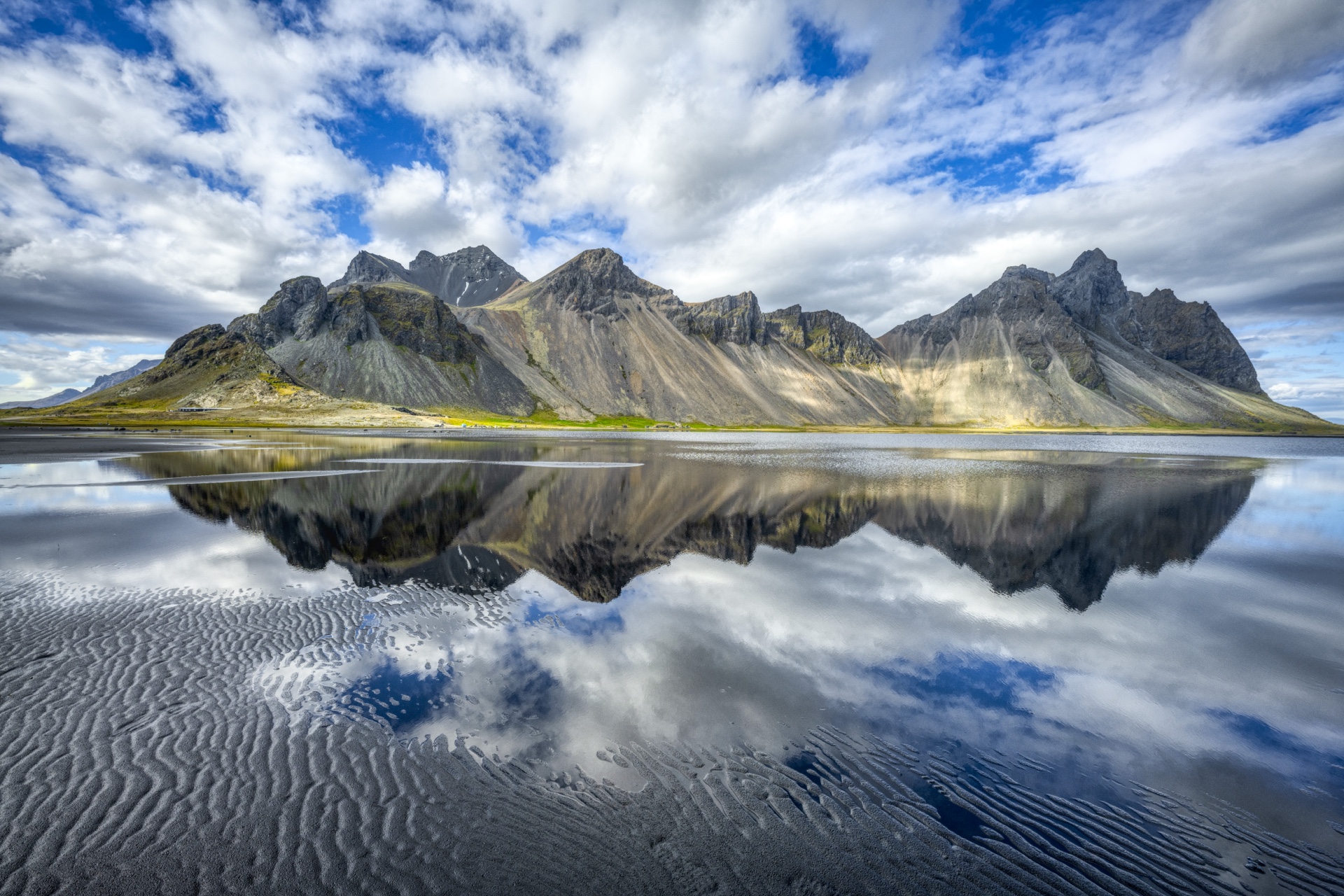Waters Viking Reflection